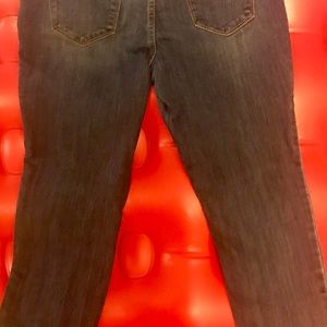 Old Navy Curvy fit size 12 jeans